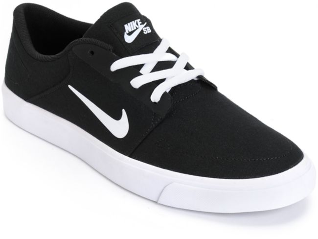 nike black and white skate shoes